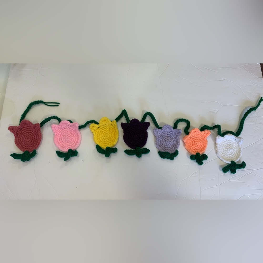 Tulip Spring Garland New Seven Tulips Flowers Handmade Crochet